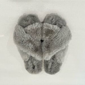 Dolce Vita Faux Fur Grey Pillar Criss Cross Sippers Women’s Size 9